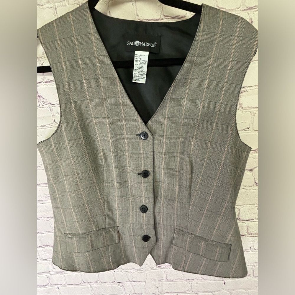 Sag Harbor Gray Black Red Glen Plaid Lined Academia Preppy Collegiate Vest 14